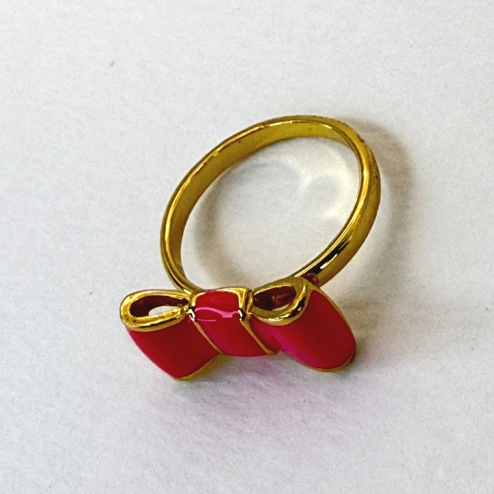 Kate Spade New York Hot Pink Enamel Bow Gold Tone Ring Size 7 WBRU5152